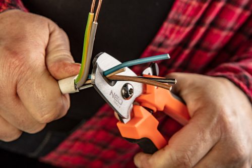NEO TOOLS KÁBELVÁGÓFOGÓ 185MM 25 év garanciával 01-510