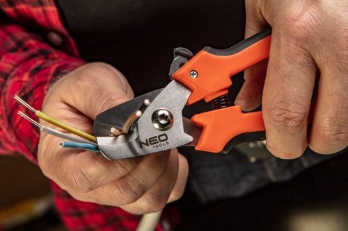 NEO TOOLS KÁBELVÁGÓFOGÓ 185MM 25 év garanciával 01-510