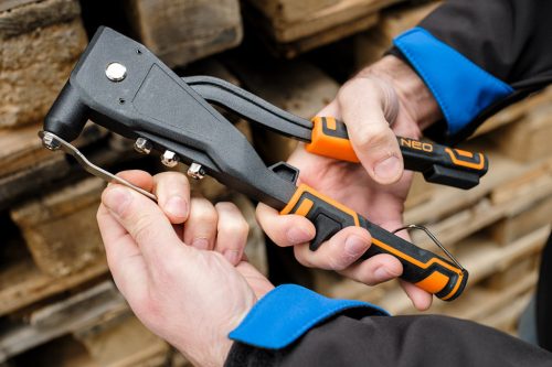 NEO TOOLS Popszegecshúzó, erősített, acél és alumínium szegecsekhez 2,4/3,2/4,0/4,8 mm 18-103-1