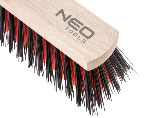 NEO TOOLS Térkő-, beton-, járdaseprű 80cm, fém nyélbefogó, profi kivitel 39-204