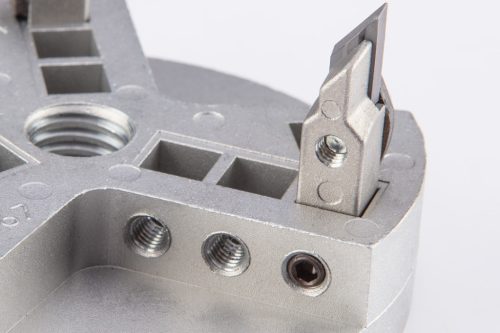 GRAPHITE CSEMPEKÖRKIVÁGÓ, állítható 33, 53, 67, 83MM 55H540