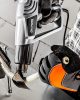 GRAPHITE Hőlégfúvó 2000W, I:50C, II: 350C, III: 550C, kofferben 5db kiegészítővel 3 év garanciával 59G522
