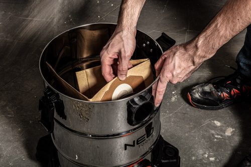 NEO TOOLS Száraz/vizes ipari porszívó, 1400W/18KPa, 30l-es inox tartály, gépcsatlakozó aljzat, komplett tartozékszett 3 év garanciával 04-738