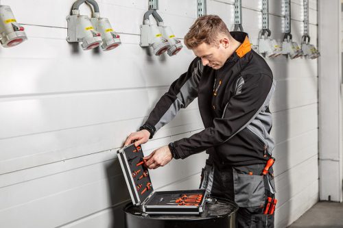 NEO TOOLS Softshell Munkavédelmi kabát, Víz- és szélálló, XXL/58 Vízálló (5000mm), szellőztető szelepek (3000mpv), XXL 81-550-XXL