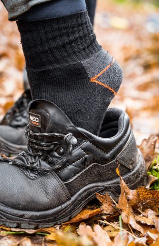 NEO TOOLS Munkavédelmi zokni, rövid, 70% pamut, 30% polyester, megerősített sarok, lélegző, 43–46 82-356