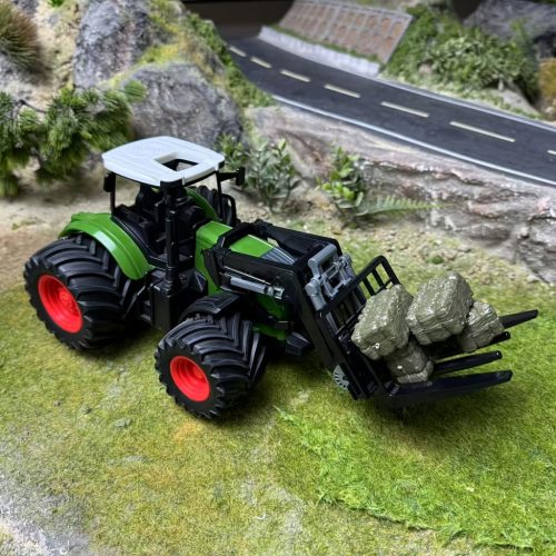1/24 méretarányú traktor játékkészlet rakodókarral és széna bálákkal