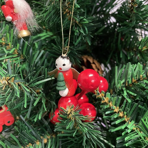 30 db-os Karácsonyi Fa Díszgömb Készlet – Elegáns, Fából Készült Dekoráció az Ünnepi Hangulathoz