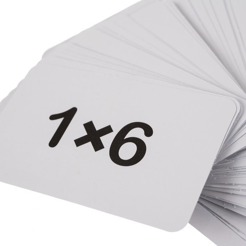 Kruzzel 24639 Oktató Multiplikációs Társasjáték - Gyermekek Matematikai Készségeinek Fejlesztésére